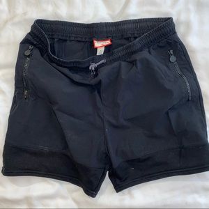 Hunter for target shorts